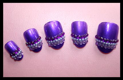 nails-lilac-stones1